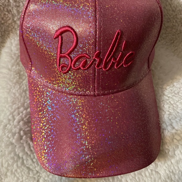 Pink Barbie hat, new without tag, one size fits most - Picture 11 of 11